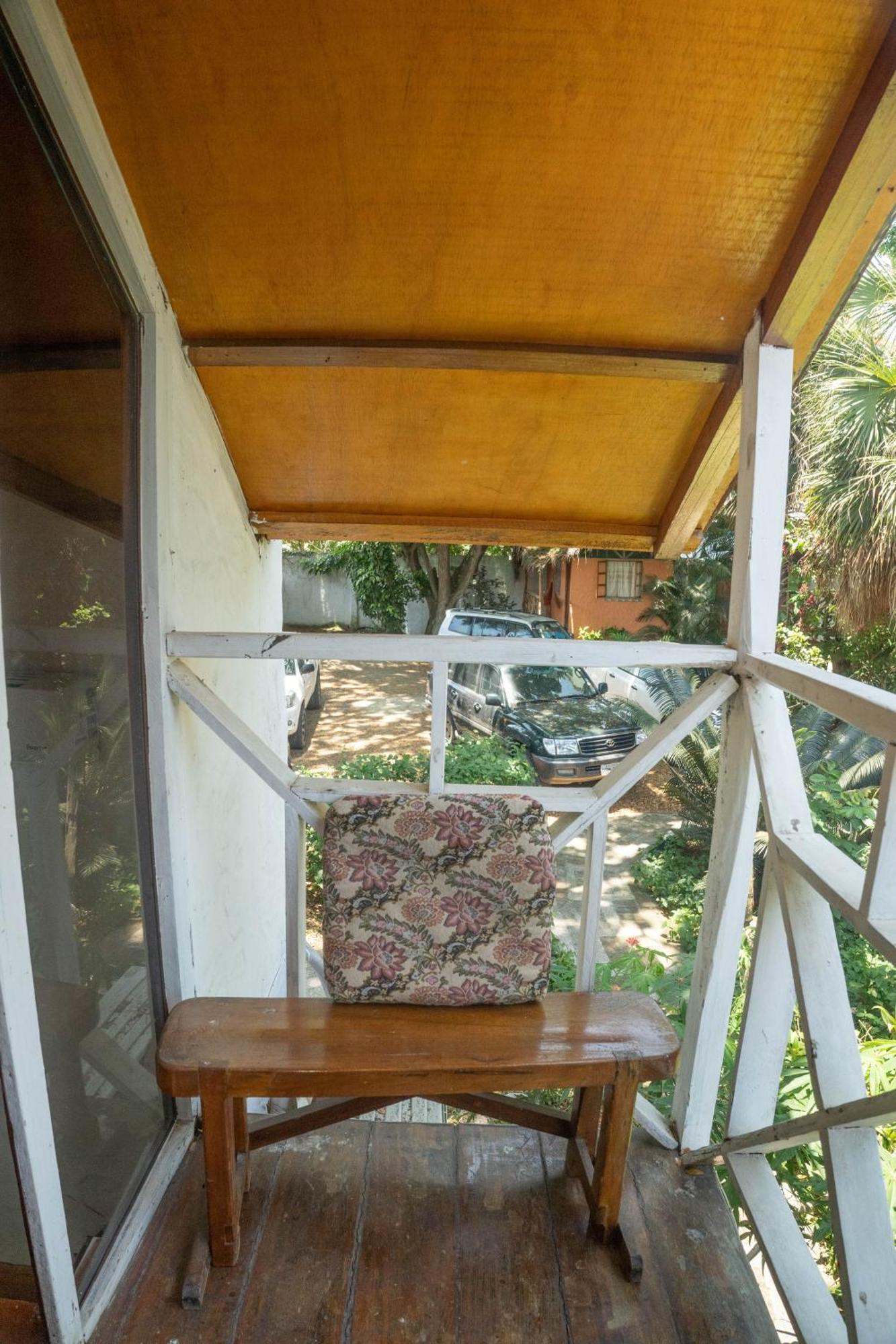 Bed And Breakfast Puerto Lopez Exterior photo